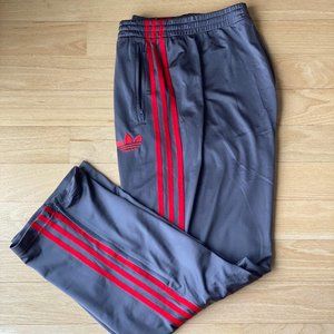 ADIDAS SWEATPANTS WITH SIDE ZIPPER
